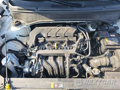 2025 Hyundai Venue SEL - zdjęcie 14 z 25 - miniatura