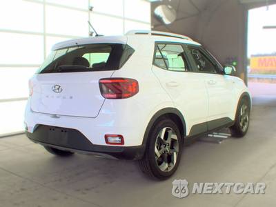 2025 Hyundai Venue SEL - zdjęcie 4 z 25 - miniatura
