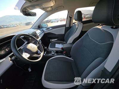2025 Volkswagen Taos SE - zdjęcie 7 z 24 - miniatura