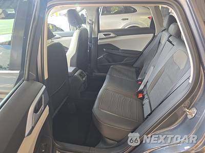 2025 Volkswagen Taos SE - zdjęcie 13 z 20 - miniatura
