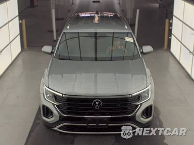 2025 Volkswagen Atlas Cross Sport 2.0T SE w/Technology - zdjęcie 2 z 23 - miniatura
