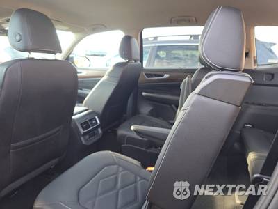 2025 Volkswagen Atlas 2.0T SE w/Technology - zdjęcie 13 z 27 - miniatura