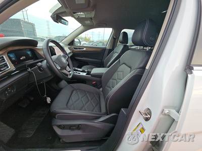 2025 Volkswagen Atlas 2.0T SE w/Technology - zdjęcie 7 z 32 - miniatura