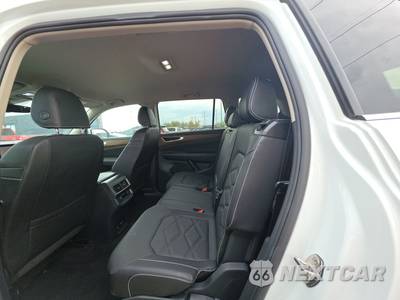 2025 Volkswagen Atlas 2.0T SE w/Technology - zdjęcie 13 z 32 - miniatura