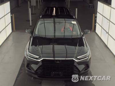 2025 Toyota Grand Highlander XLE - zdjęcie 2 z 29 - miniatura