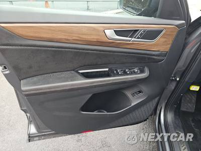 2025 Volkswagen Atlas 2.0T SE w/Technology - zdjęcie 9 z 28 - miniatura