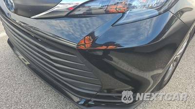2025 Toyota Sienna LE 8-Passenger 120.5" WB - zdjęcie 29 z 32 - miniatura