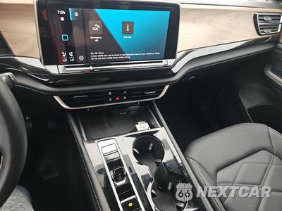 2025 Volkswagen Atlas 2.0T SE w/Technology - zdjęcie 11 z 28 - miniatura