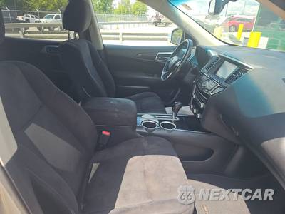 2015 Nissan Pathfinder SV - zdjęcie 8 z 44 - miniatura