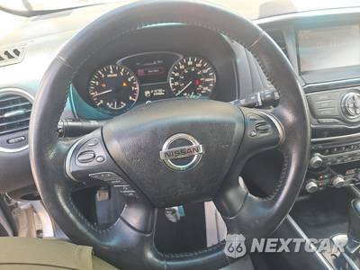 2015 Nissan Pathfinder SV - zdjęcie 10 z 44 - miniatura