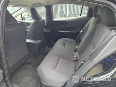 2025 Toyota Prius LE - zdjęcie 13 z 26 - miniatura