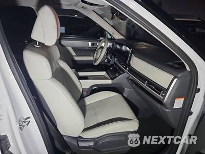 2025 Hyundai Santa Fe Hybrid SEL - zdjęcie 8 z 30 - miniatura
