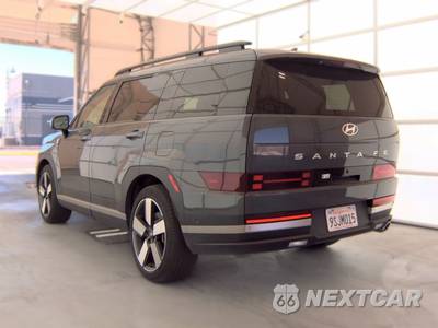 2025 Hyundai Santa Fe Limited - zdjęcie 6 z 35 - miniatura
