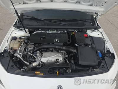 2019 Mercedes-Benz A 220 4MATIC - zdjęcie 19 z 34 - miniatura