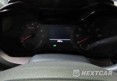 2025 Chevrolet Trax LS - zdjęcie 8 z 10 - miniatura