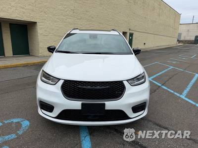2025 Chrysler Pacifica Limited 121.6" WB - zdjęcie 5 z 52 - miniatura