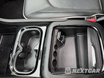 2025 Chrysler Pacifica Limited 121.6" WB - zdjęcie 41 z 52 - miniatura