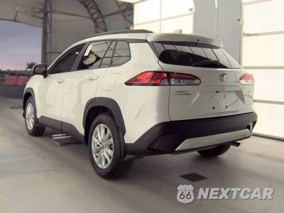 2023 Toyota Corolla Cross LE - zdjęcie 6 z 29 - miniatura