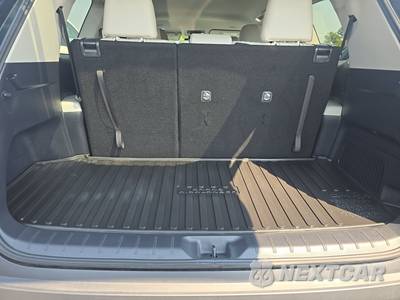 2025 Toyota Grand Highlander Hybrid XLE - zdjęcie 17 z 21 - miniatura