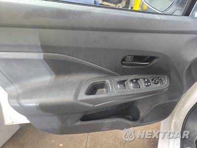 2025 Nissan Versa S - zdjęcie 14 z 24 - miniatura