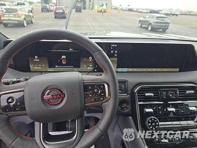 2026 Nissan Armada PRO-4X - zdjęcie 11 z 24 - miniatura