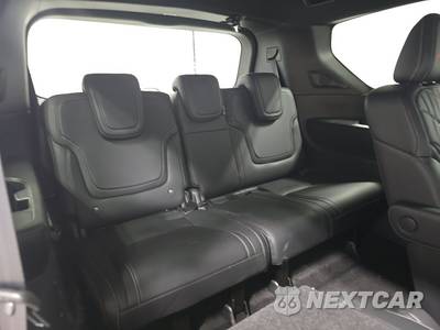 2026 Nissan Armada PRO-4X - zdjęcie 14 z 24 - miniatura