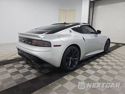 2025 Nissan Z Performance - zdjęcie 4 z 23 - miniatura