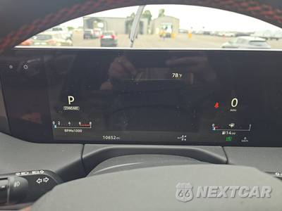 2026 Nissan Armada PRO-4X - zdjęcie 12 z 24 - miniatura