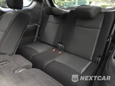 2019 Nissan Pathfinder SV - zdjęcie 32 z 45 - miniatura