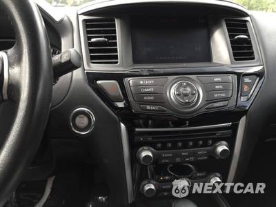 2019 Nissan Pathfinder SV - zdjęcie 26 z 45 - miniatura