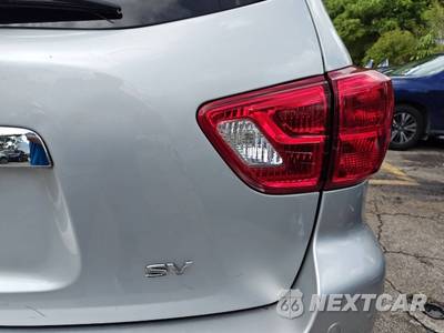 2019 Nissan Pathfinder SV - zdjęcie 16 z 45 - miniatura
