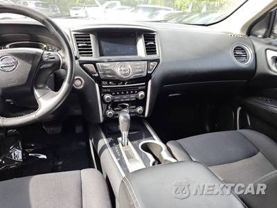 2019 Nissan Pathfinder SV - zdjęcie 35 z 45 - miniatura