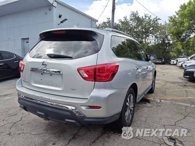 2019 Nissan Pathfinder SV - zdjęcie 9 z 45 - miniatura