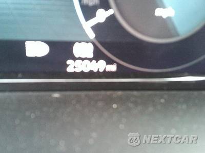 2025 Volkswagen Atlas 2.0T SE w/Technology - zdjęcie 9 z 31 - miniatura