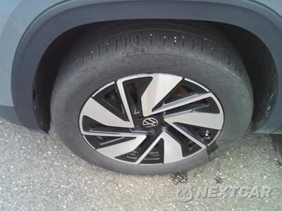 2025 Volkswagen Atlas 2.0T SE w/Technology - zdjęcie 15 z 28 - miniatura