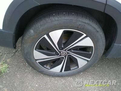 2025 Volkswagen Taos SE - zdjęcie 16 z 26 - miniatura