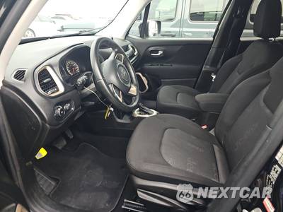 2017 Jeep Renegade Latitude - zdjęcie 7 z 22 - miniatura