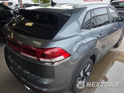 2024 Volkswagen Atlas Cross Sport 2.0T SE w/Technology - zdjęcie 4 z 16 - miniatura
