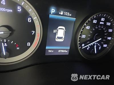 2021 Hyundai Tucson Ultimate - zdjęcie 9 z 17 - miniatura