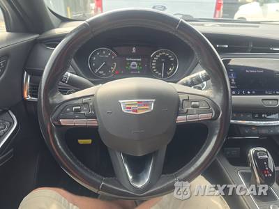 2022 Cadillac XT4 Luxury 1SC - zdjęcie 10 z 22 - miniatura