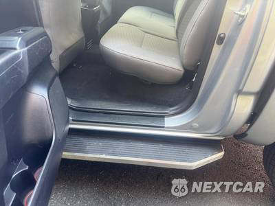 2020 Toyota Tacoma SR Crew Cab Medium Bed - zdjęcie 10 z 22 - miniatura