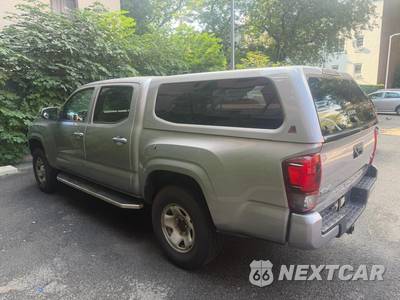 2020 Toyota Tacoma SR Crew Cab Medium Bed - zdjęcie 3 z 22 - miniatura