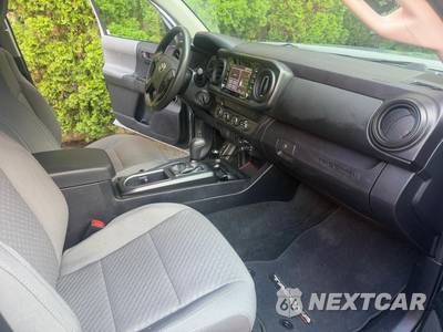 2020 Toyota Tacoma SR Crew Cab Medium Bed - zdjęcie 12 z 22 - miniatura