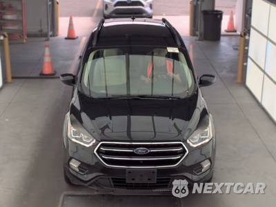 2018 Ford Escape SEL - zdjęcie 2 z 47 - miniatura