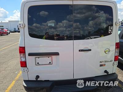 2015 Nissan NV3500 HD Passenger S 146.1" WB - zdjęcie 5 z 50 - miniatura