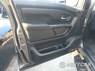 2021 Nissan TITAN PRO-4X Crew Cab Short Bed - zdjęcie 15 z 33 - miniatura
