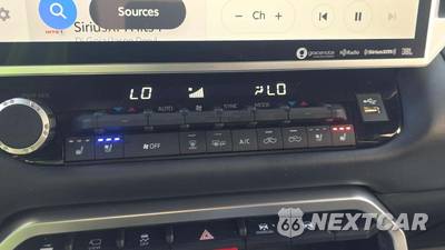 2023 Toyota Tundra Platinum Crew Cab Short Bed - zdjęcie 19 z 28 - miniatura