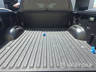 2023 Toyota Tundra Platinum Crew Cab Short Bed - zdjęcie 17 z 28 - miniatura