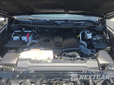 2023 Toyota Tundra Platinum Crew Cab Short Bed - zdjęcie 16 z 28 - miniatura