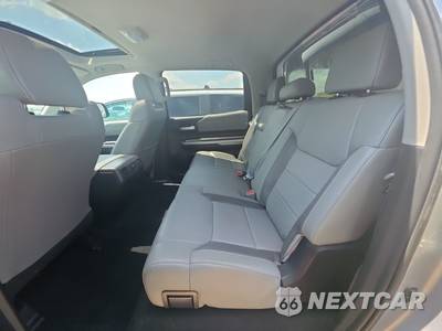 2018 Toyota Tundra Limited Crew Cab Short Bed - zdjęcie 13 z 25 - miniatura